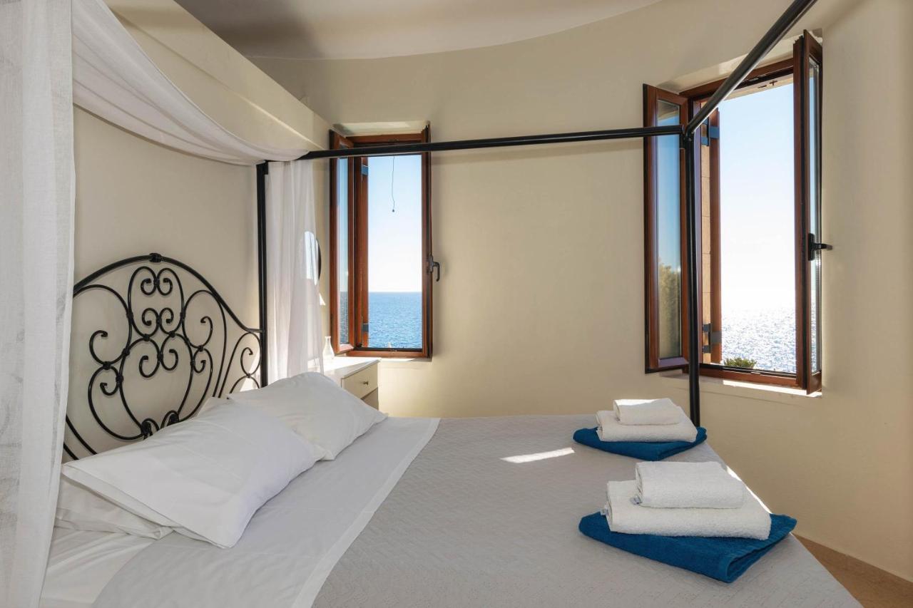 Armonia Seaside *